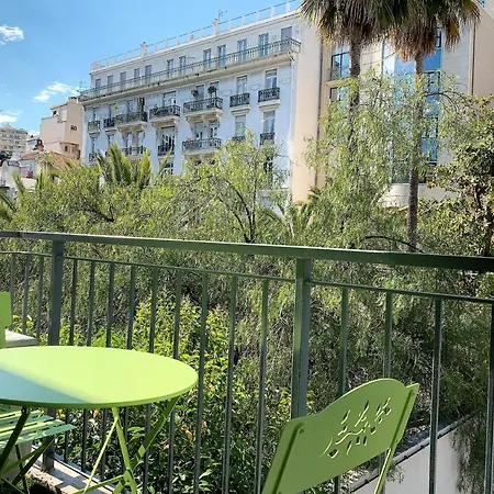 Quiet Studio With A Big Balcony * Nice